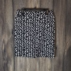 New York & Company Print Skirt